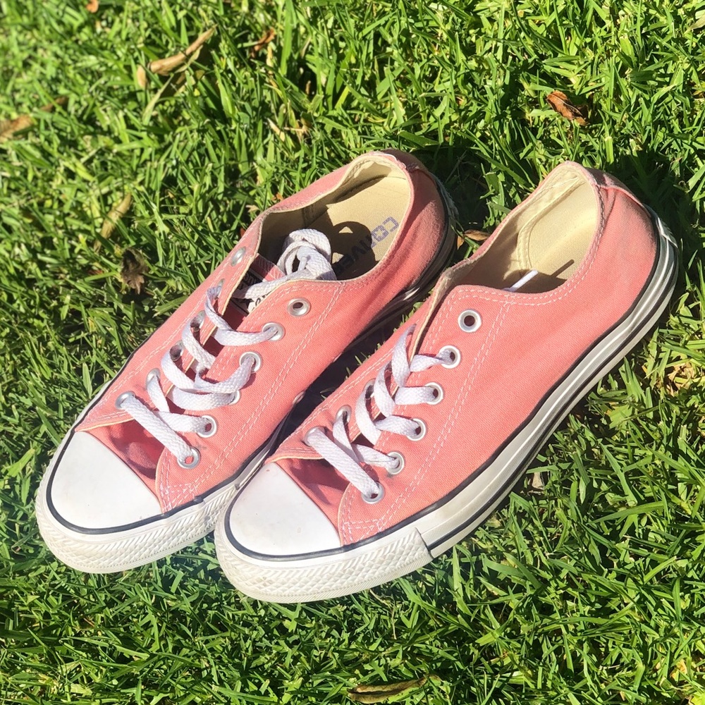 Light Pink Converse